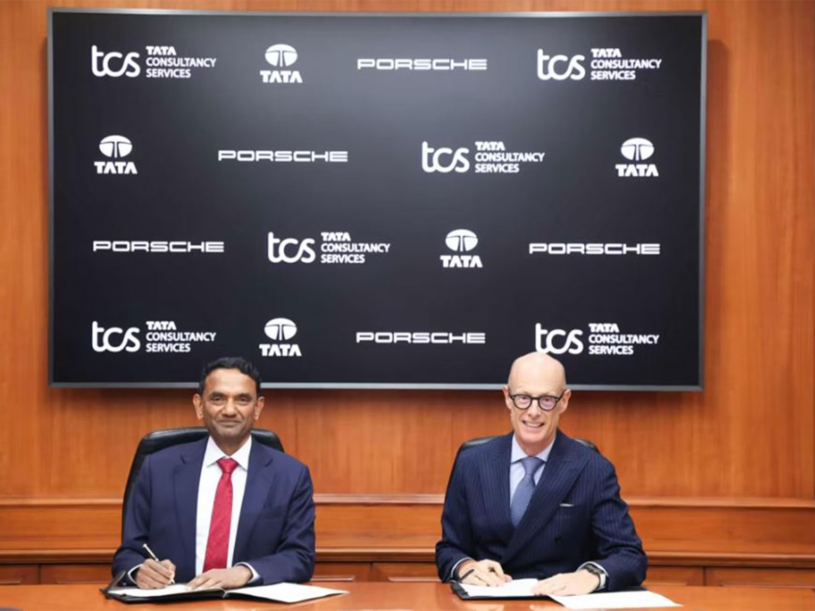 Dr Michael Leiters, CEO, Porsche AG and K Krithivasan, CEO & MD, TCS (Photo/TCS)