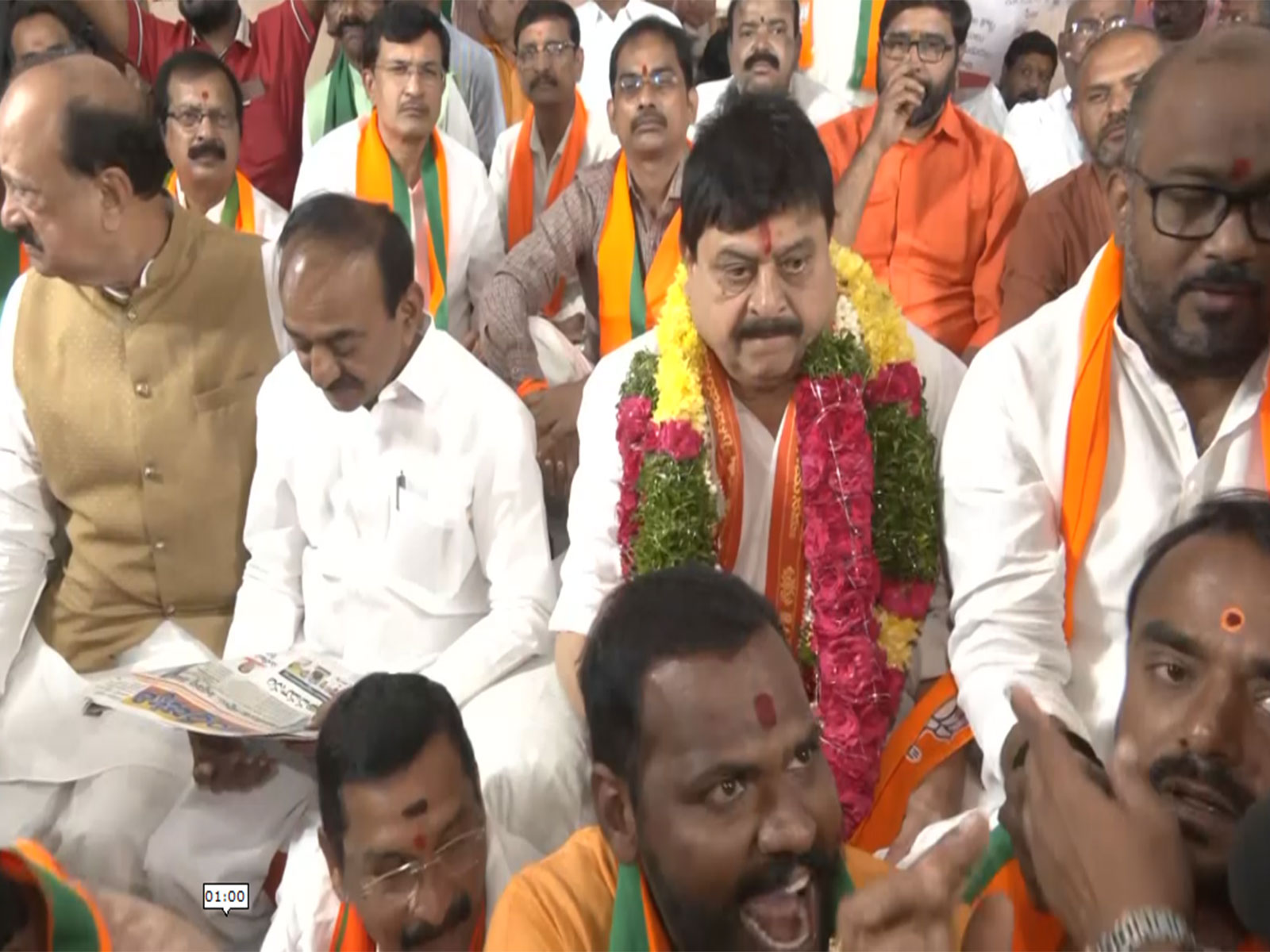 JP leaders demand pending fee reimbursrsements to students (Photo/ANI)