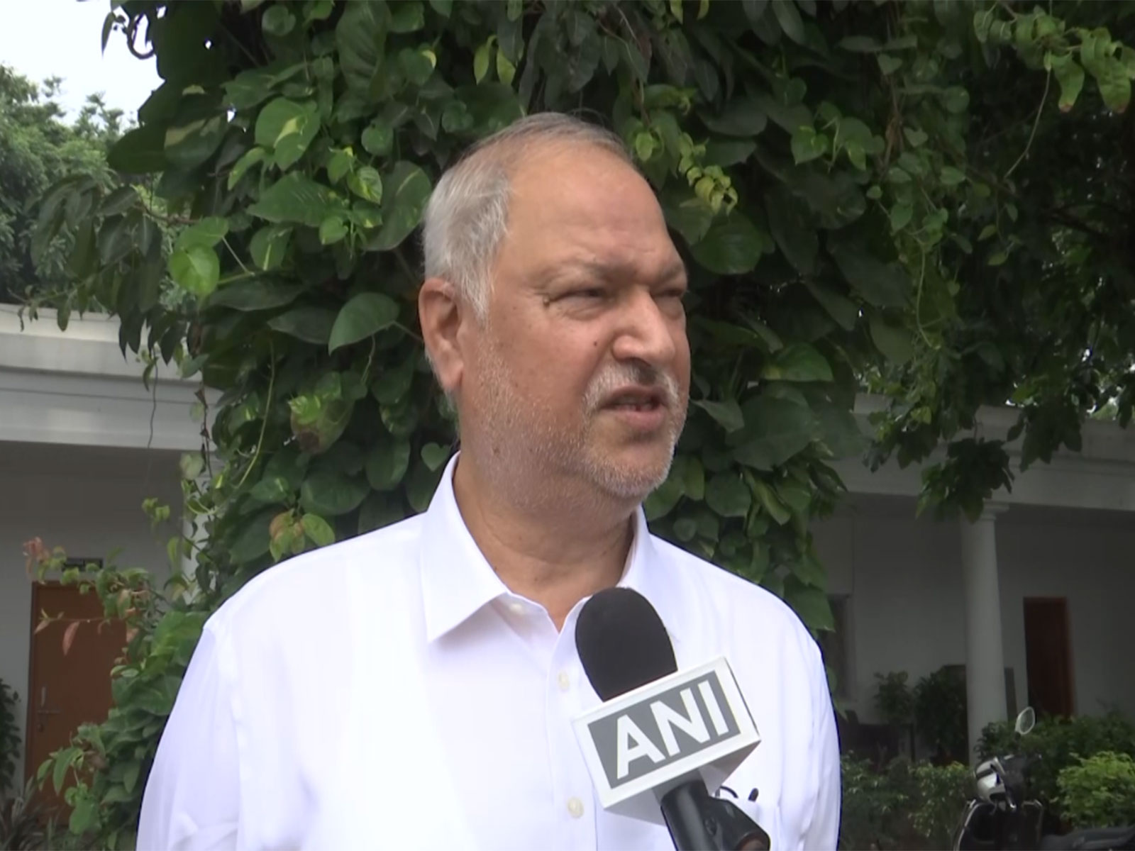 Congress leader Shakeel Ahmad Khan (Photo/ANI)