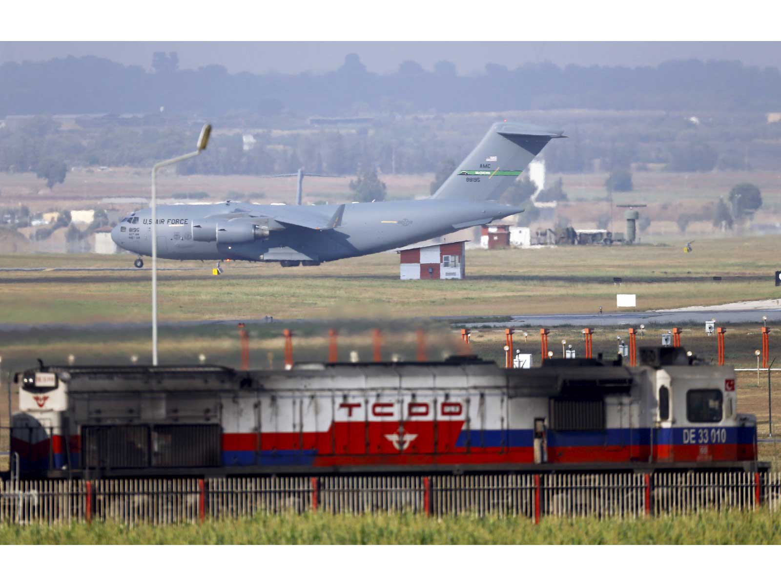 A file photo of an US Air Force Boeing C-17A Globemaster III large transport aircraft (Photo credit/Reuters)