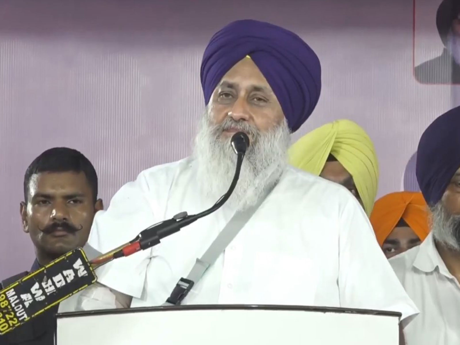 Shiromani Akali Dal (SAD) President Sukhbir Singh Badal addressing public rally in Sri Muktsar Sahib (Photo/ANI)