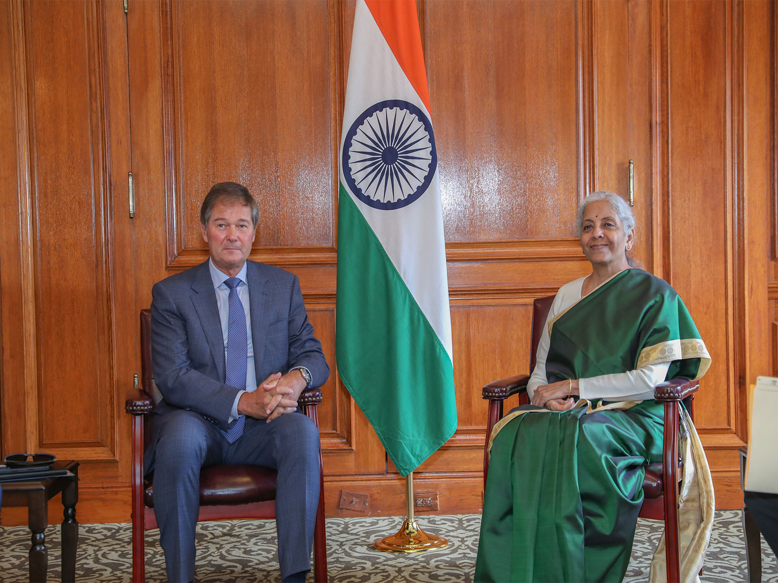 FM Sitharaman with Jo Taylor, President & CEO, Ontario Teachers' Pension Plan  (Photo/@MinistryofFinance)