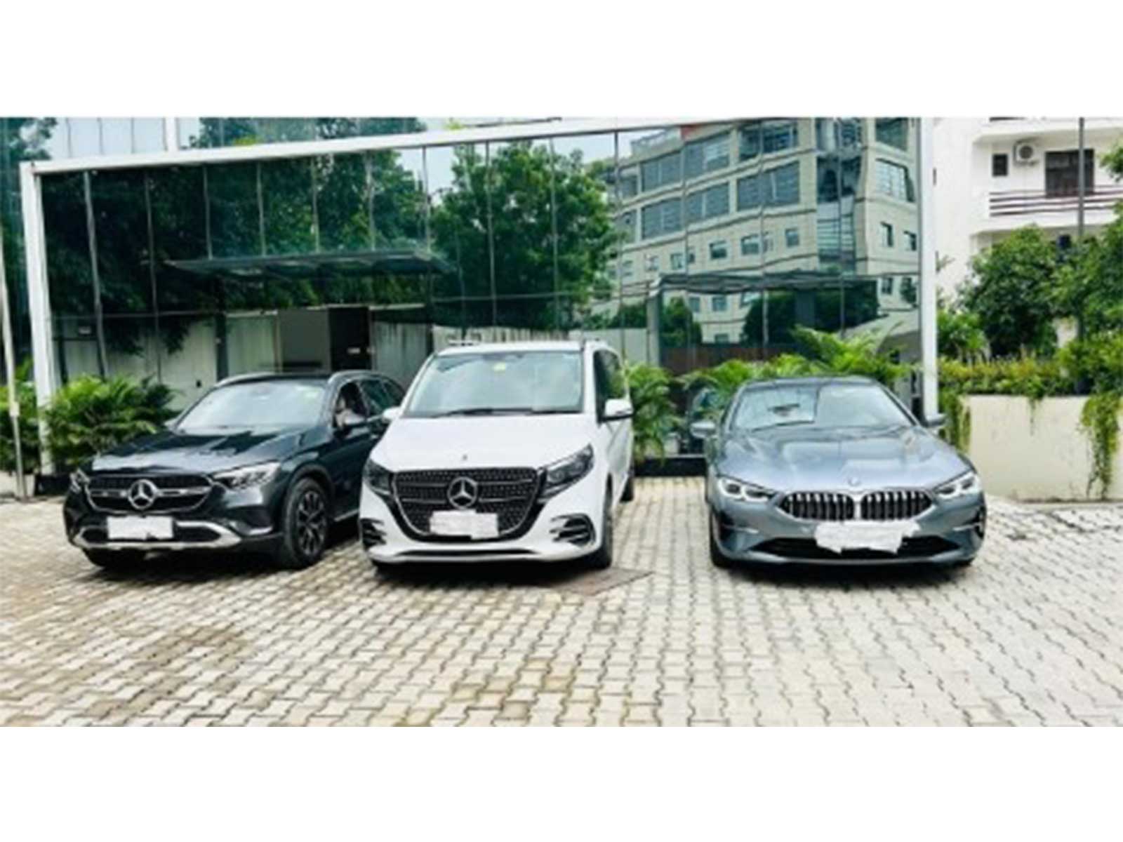 ED confiscates high-end luxury vehicles from Vatika Limited and its promoter-directors (Photo/@dir_ed)