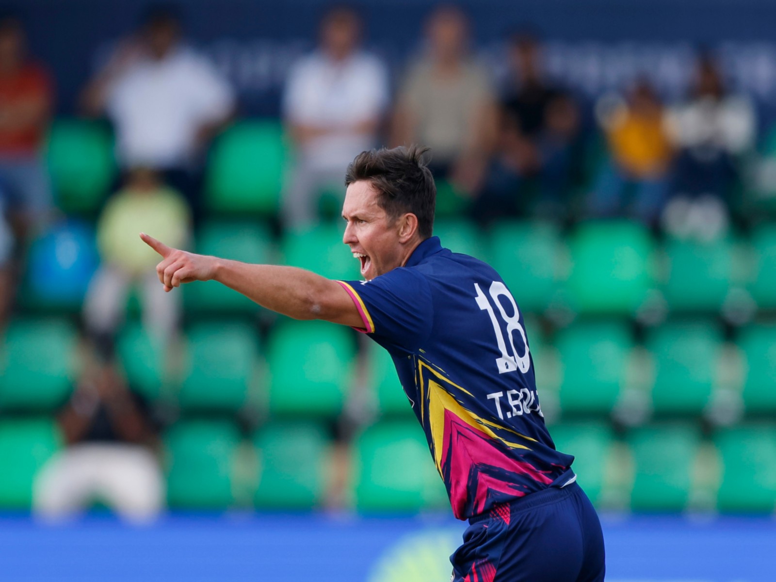 Trent Boult in action for Edinburgh. (Photo: ETPL)