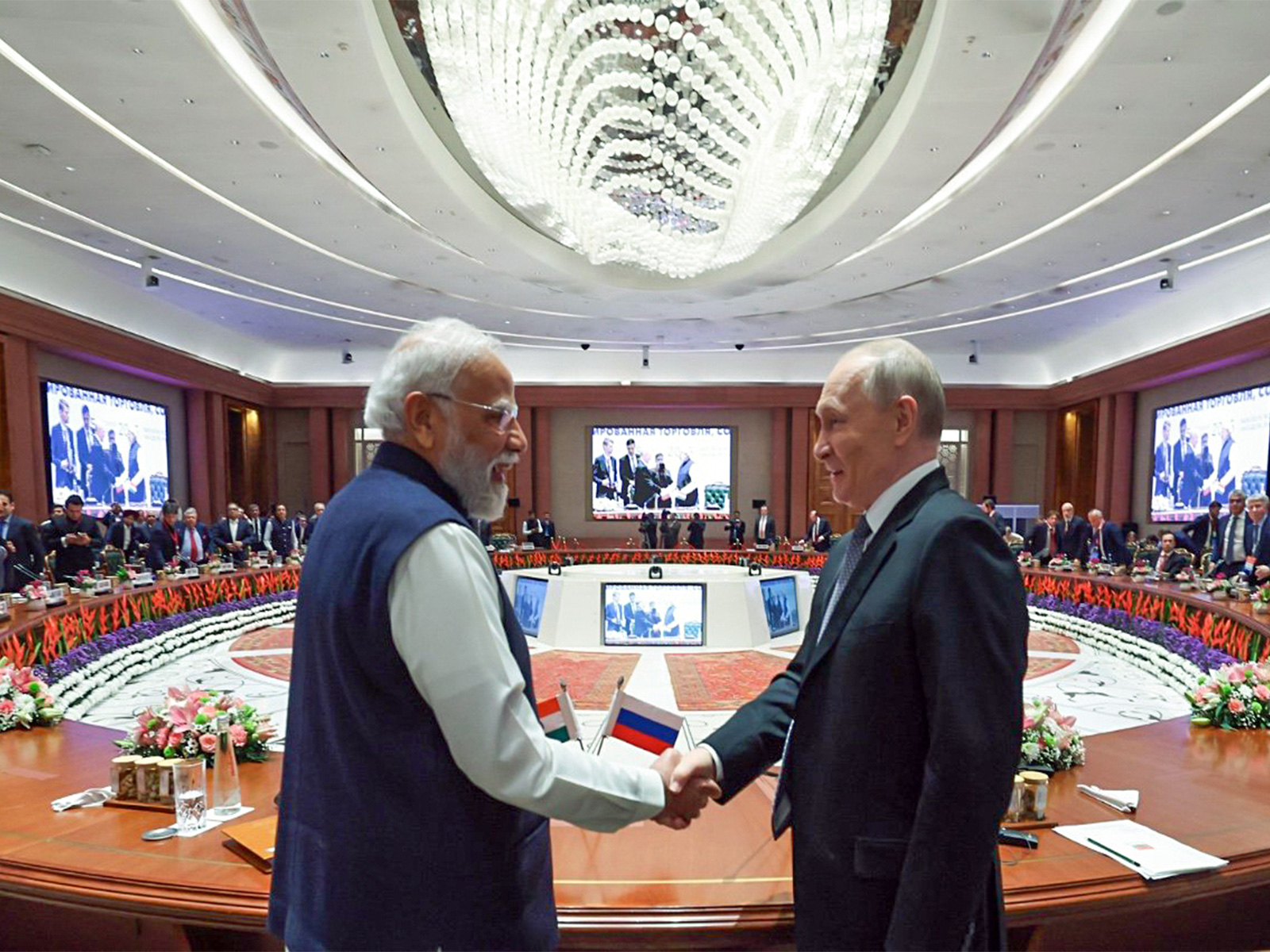 PM Narendra Modi and Russian President Vladimir Putin (File Photo/ANI)
