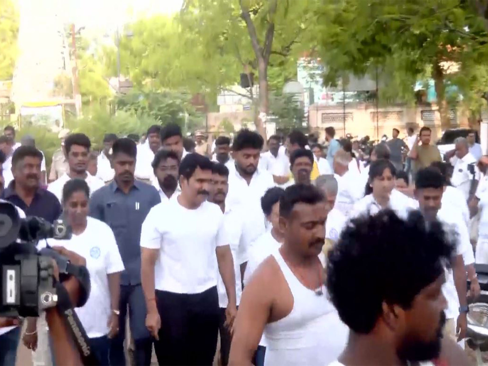 TN Minister CTR Nirmal Kumar participated in 'SAY NO DRUGS' walkathon (Photo/ANI)