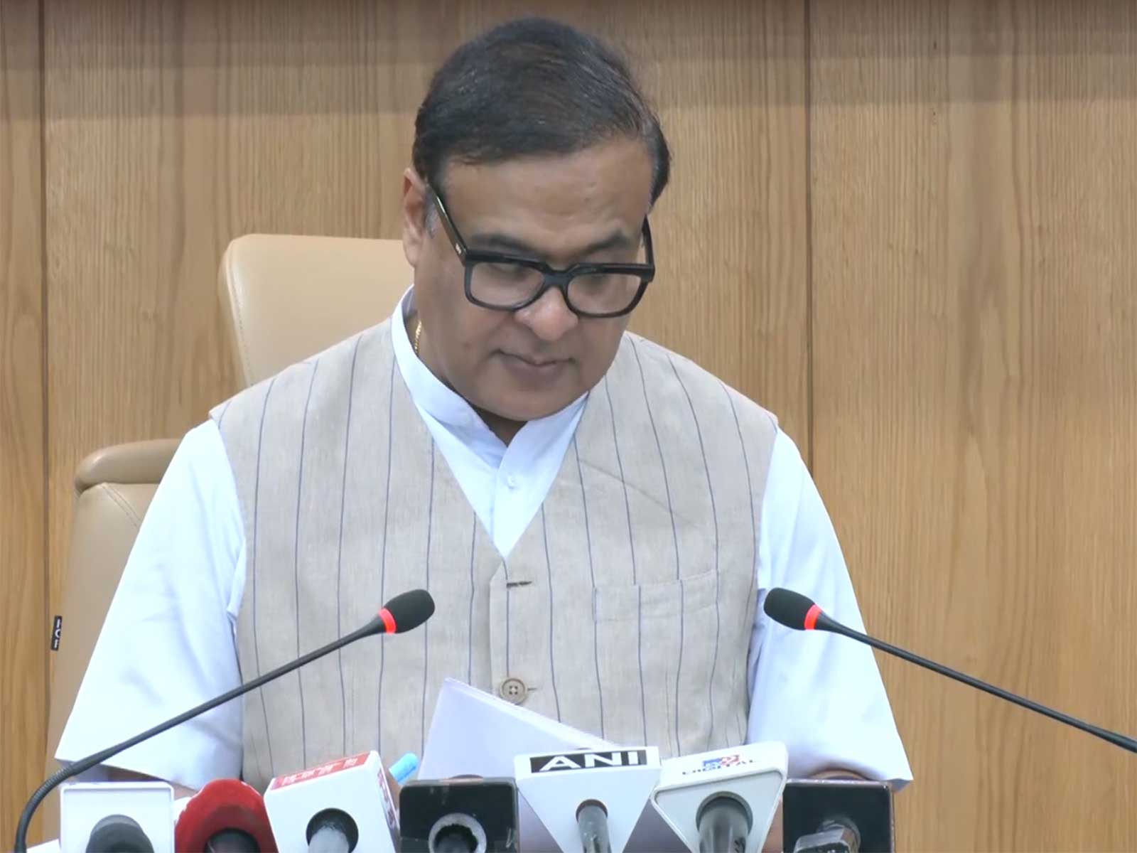 CM Himanta Biswa Sarma holds Assam State Cabinet Meeting (Photo/X/@CMOfficeAssam)