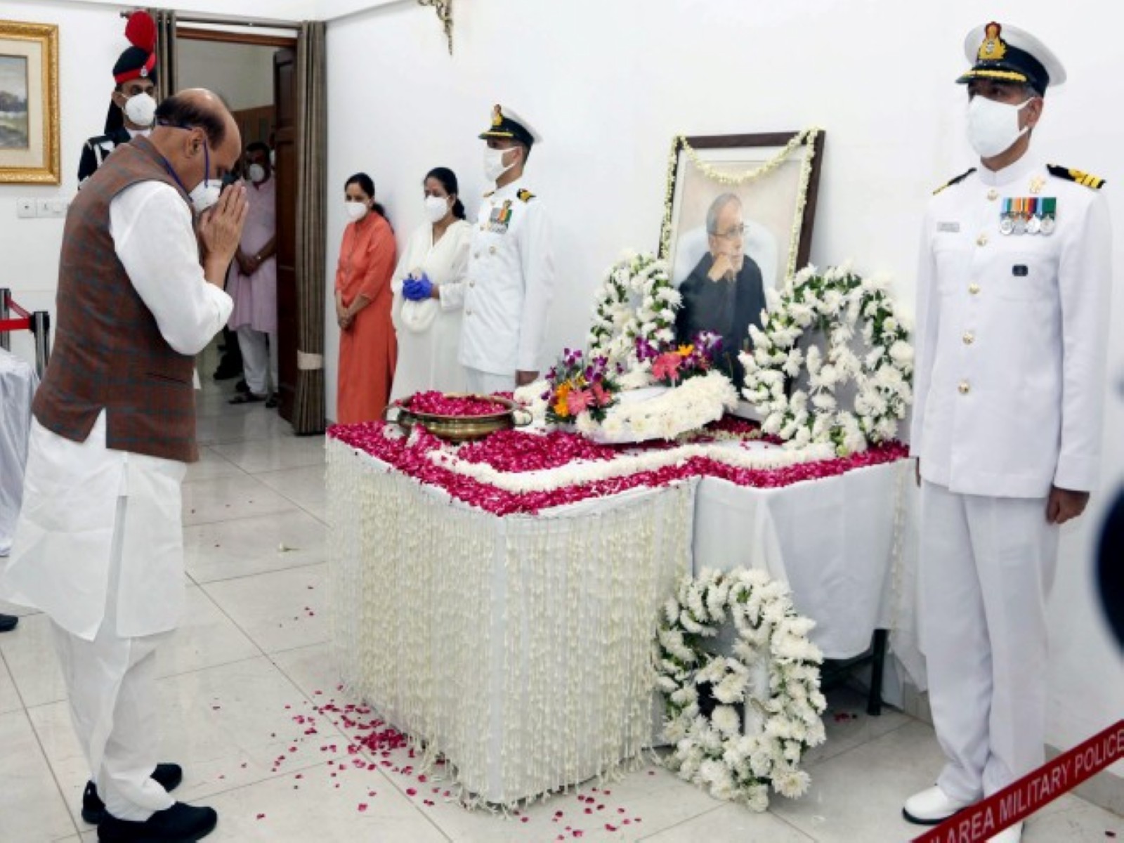 Rajnath Singh pays respect to Former President Pranab Mukherjee (File Photo/ANI)