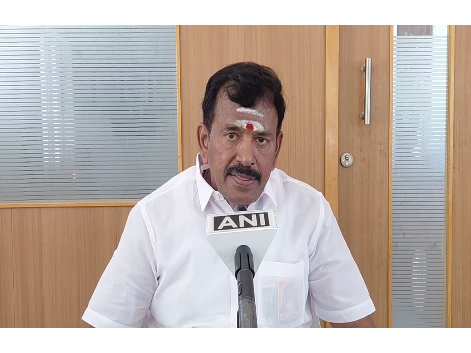 Former Tamil Nadu Minister ND Venkatachalam (Photo/ANI)