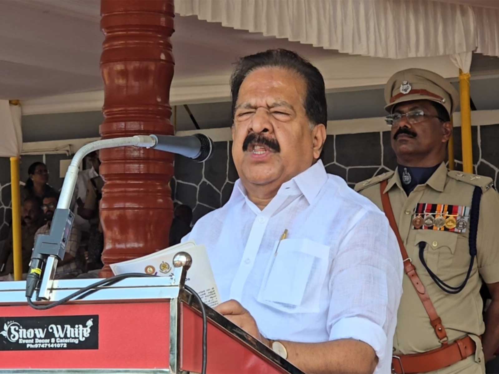 Keralam Home Minister Ramesh Chennithala (Photo/ANI)