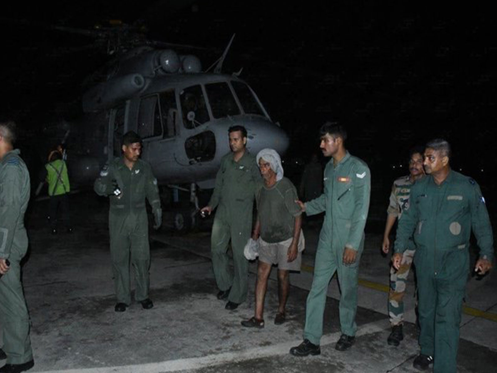 IAF rescues elderly person in Himachal's Sirmaur district (Photo/X/@hqwaciaf)