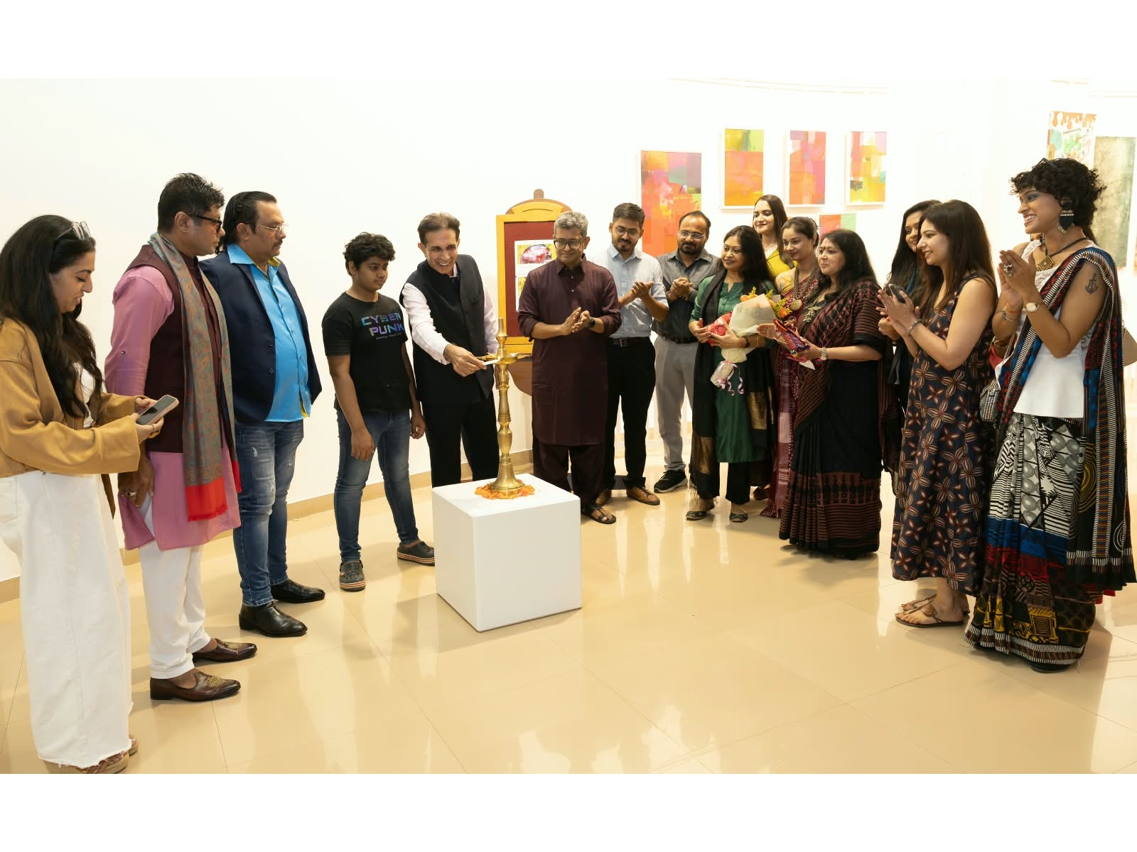 COLOUR WHEEL: Where Colour Becomes Emotion, Memory and Expression 