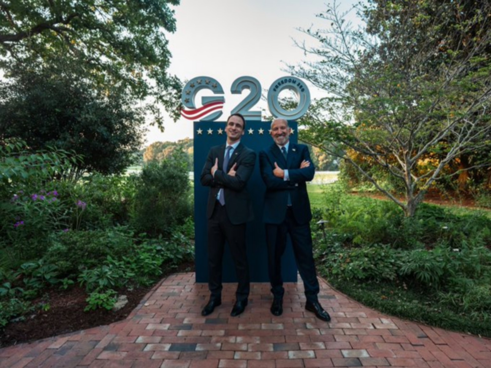 US Secretary of Commerce Howard Lutnick (R) with OSTP Director Michael Kratsios (Photo/@howardlutnick)