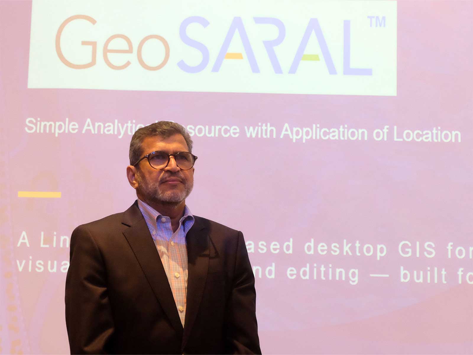 Agendra Kumar, MD, Esri India Launches GeoSARAL, an Indigenous GIS Software