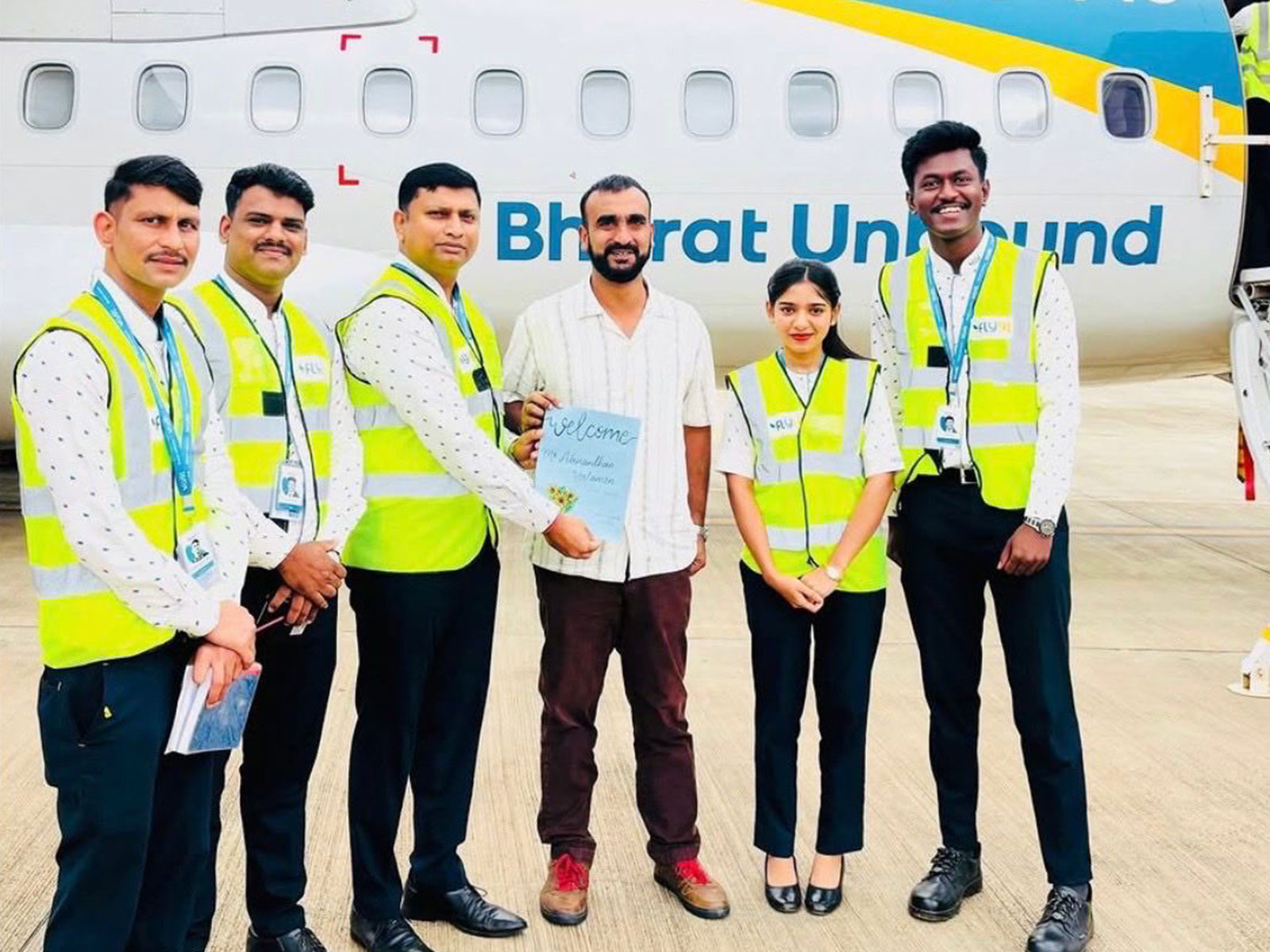Group Captain Abhinandan (Retd) joins commercial airlines  (Photo/X@RamMNK)