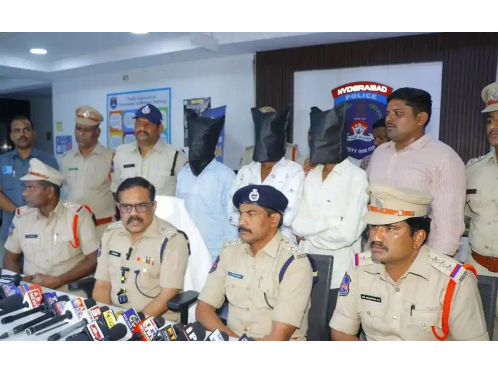 Mailardevpally Police with arrested persons (Photo/ANI)