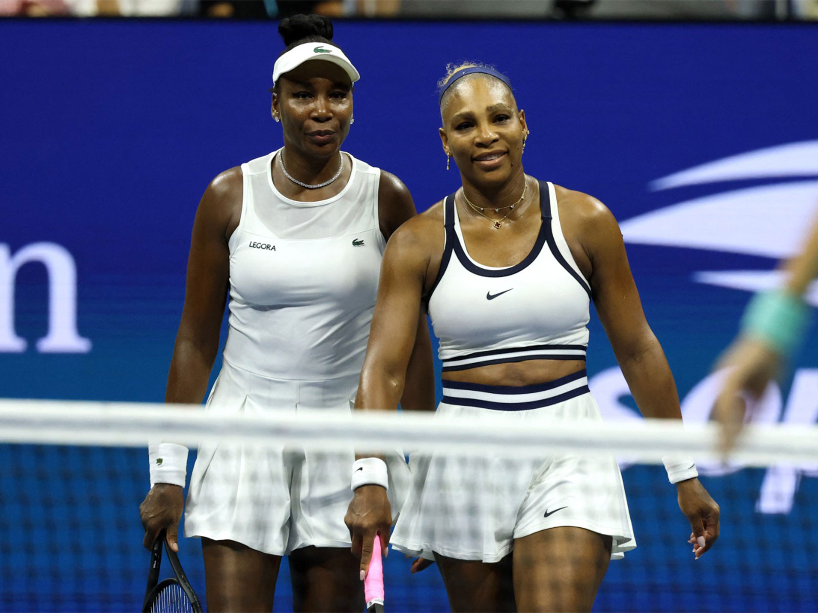 Venus Williams (L) and Serena Williams (R) (Photo: IMAGN IMAGES via Reuters)