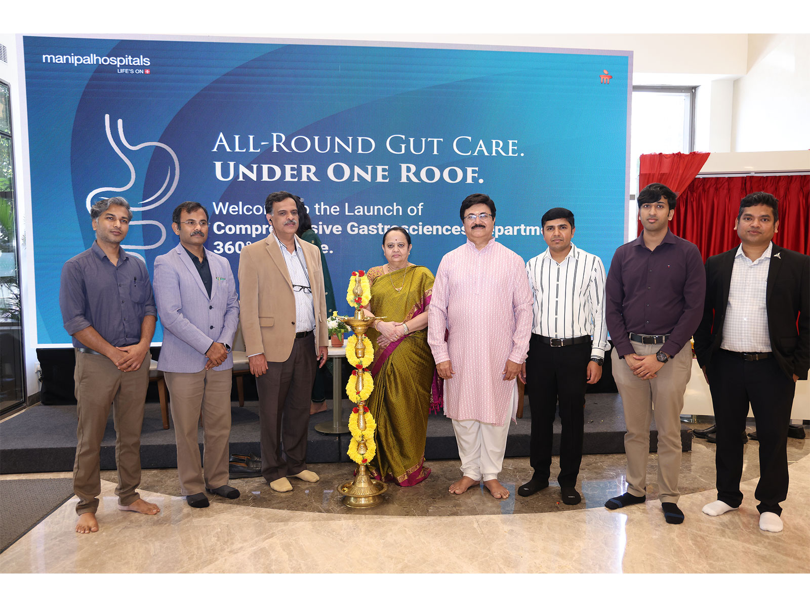 Chief guests with the Comprehensive Gastrosciences Department during its launch at Manipal Hospital Kanakapura Road.