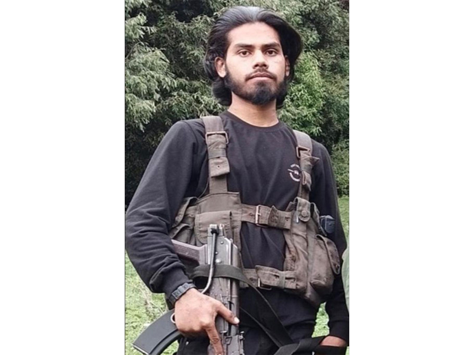 Terrorist Yashir neutralised during Op Ashdar (Photo:X/@JmuKmrPolice)