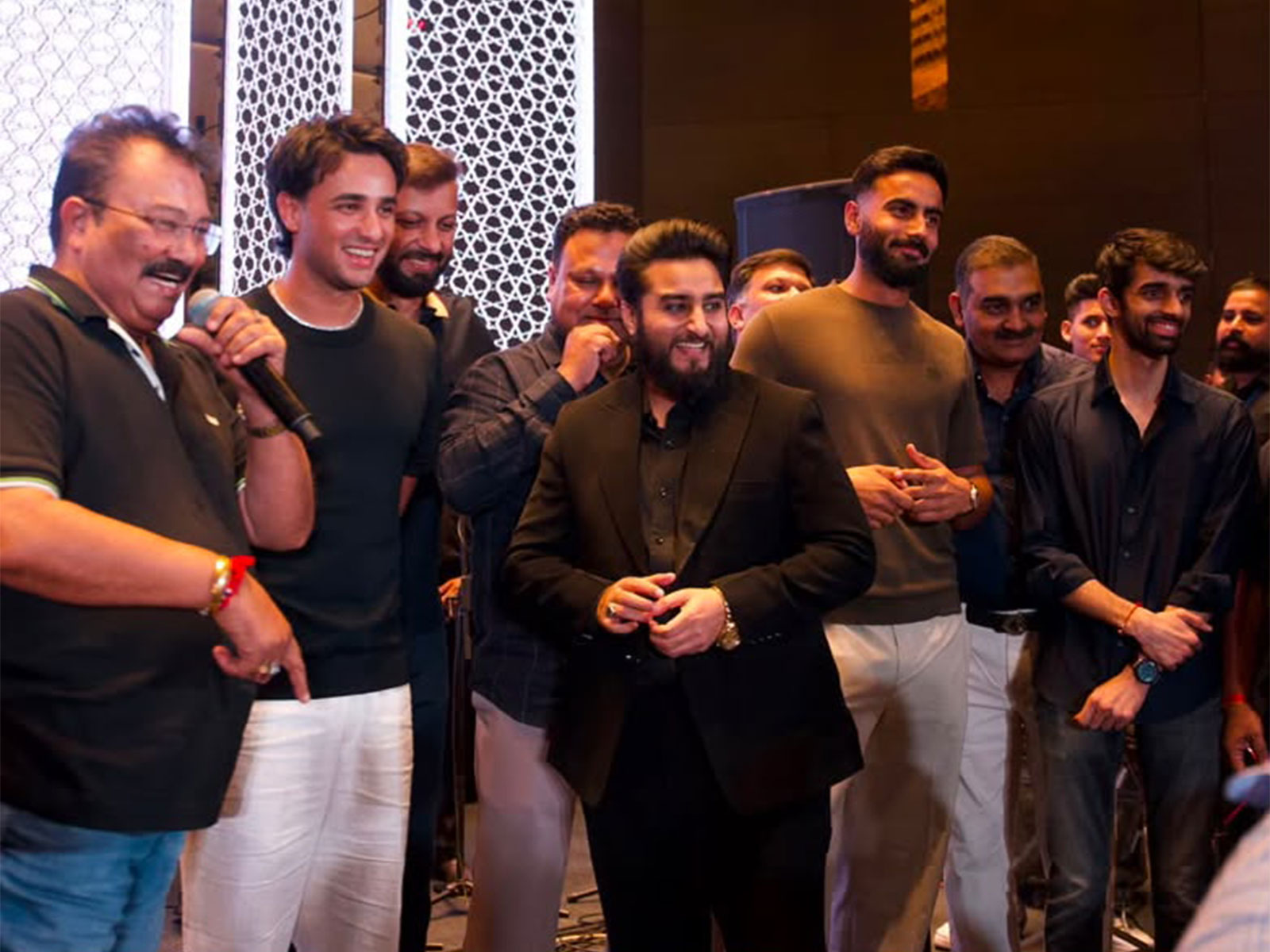 Amritsar Soormas team during the team bonding evening with Khan Saab. (Photo: Amritsar Soormas)