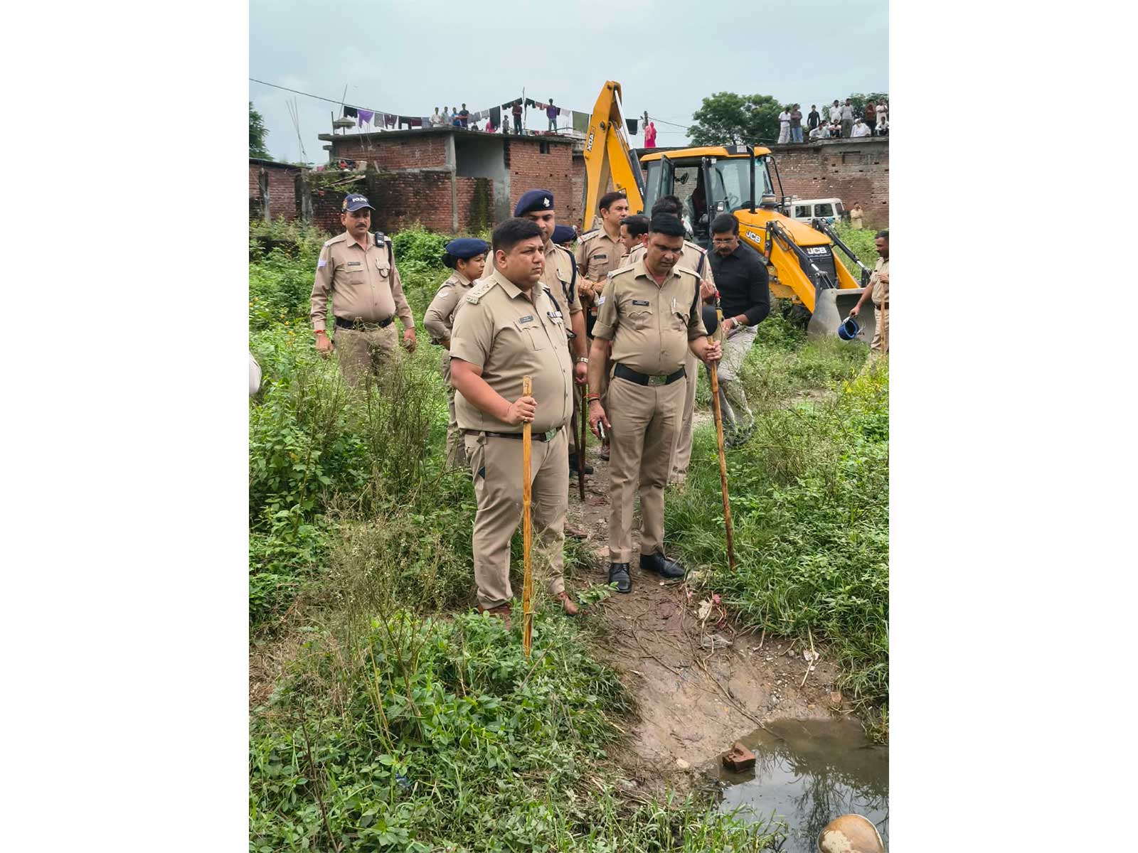 Police conducted an anti-encroachment drive in Sahaspur (Photo/ANI)
