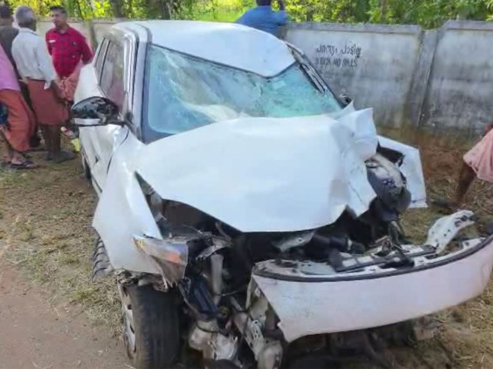 Damaged car involved in the accident in Kunnamkulam, Thrissur, where three members of a family were killed (Photo/ANI)