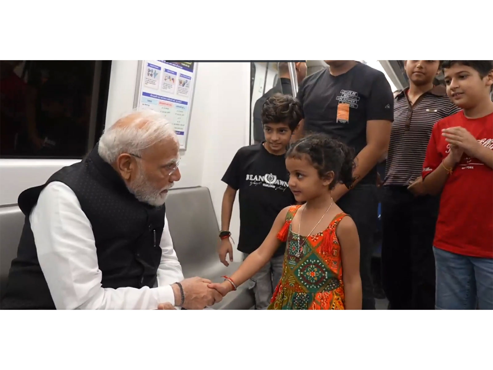 PM Modi shares moments from his metro journey (Photo/@narendramodi)