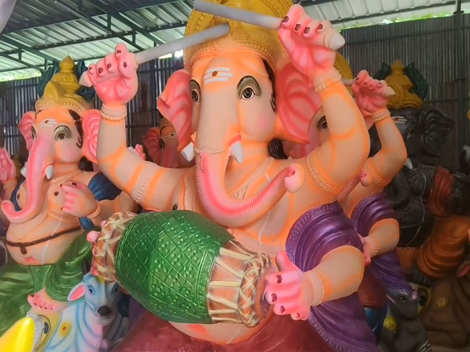 Vinayagar Chaturthi preparations in Tamil Nadu (Photo/ANI)