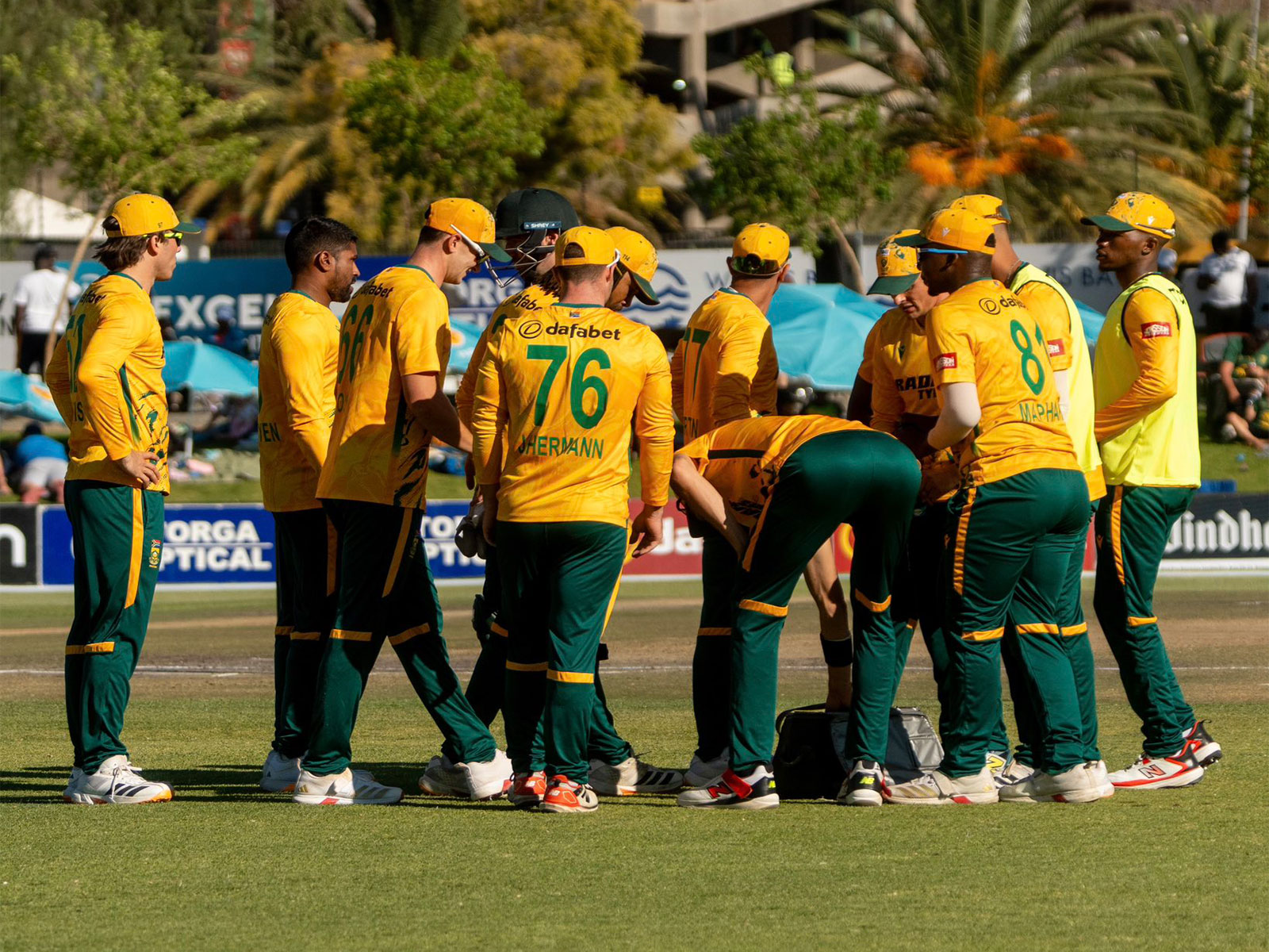 South Africa players in hurdle (Photo: X/@ProteasMenCSA)