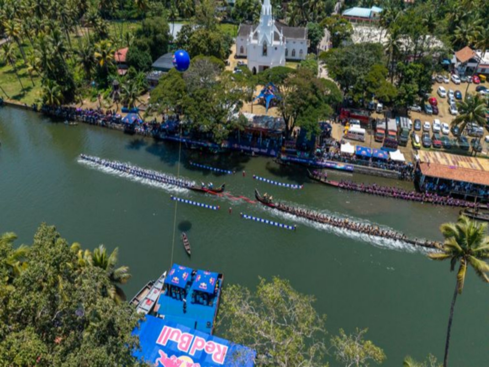 Kerala's traditional boat culture was celebrated with high-energy, competitiveness. (Photo: Red Bull)