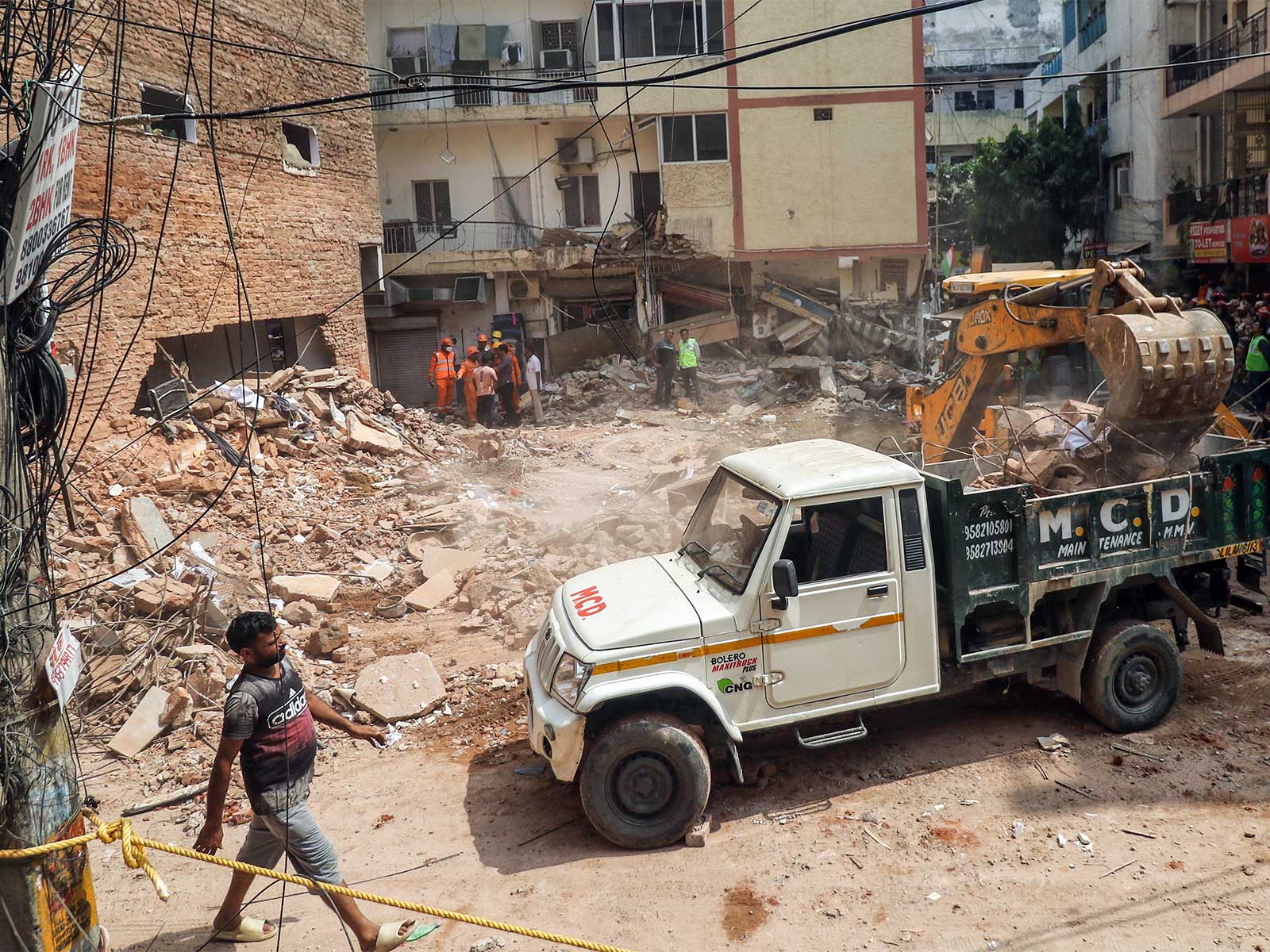 A site of five-storey building collapsed at Satya Niketan near South Campus (File Photo/ANI)