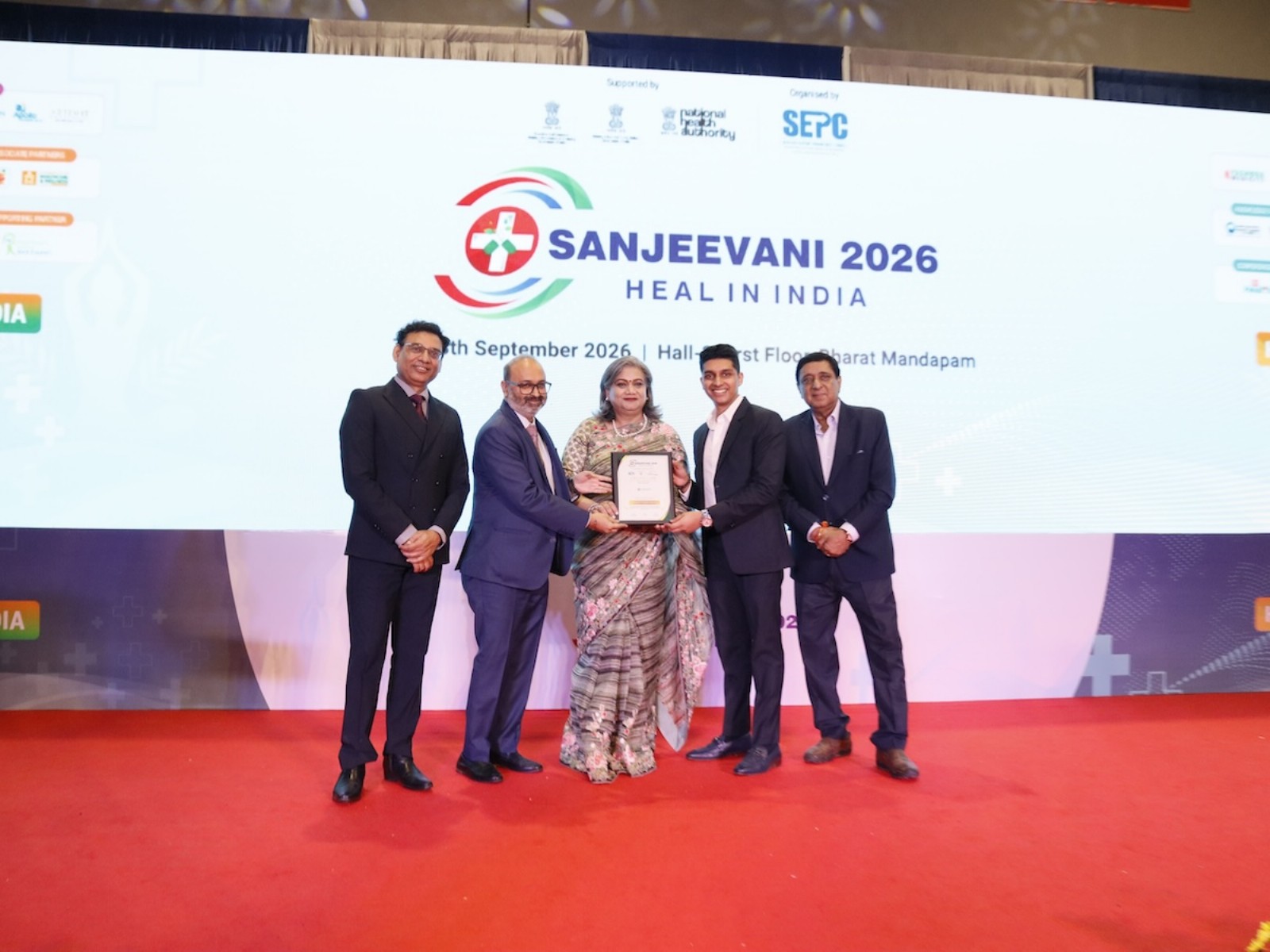 Shinon Healthcare leadership receives recognition at Sanjeevani 2026 - Heal In India