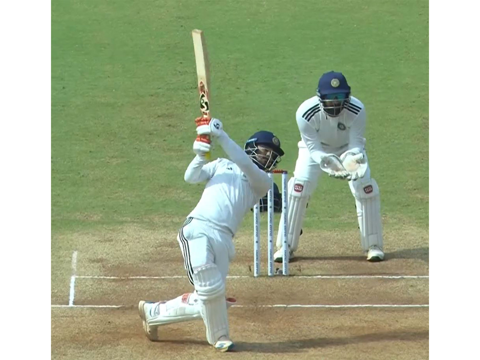 Ishan Kishan in action while batting. (Photo:X/BCCI Domestic) 