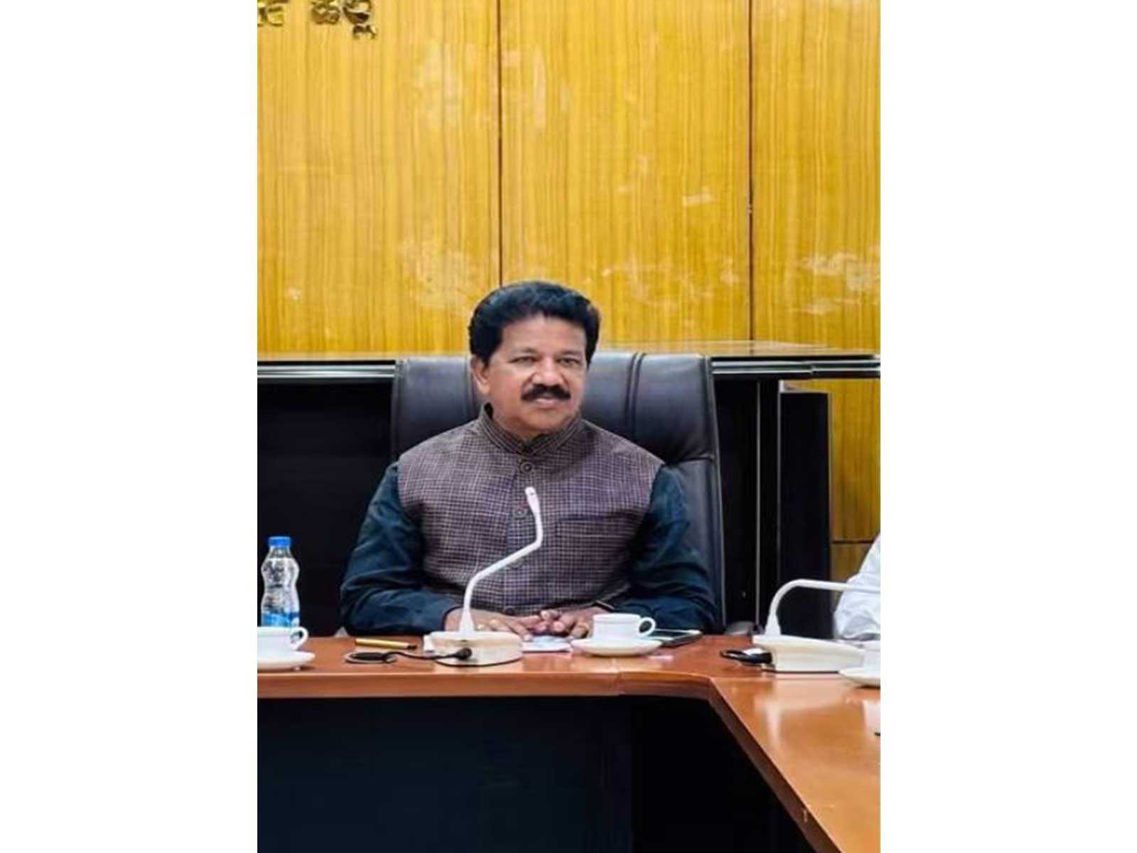 Karnataka Minister T Raghumurthy (Photo/X@T Raghumurthy)