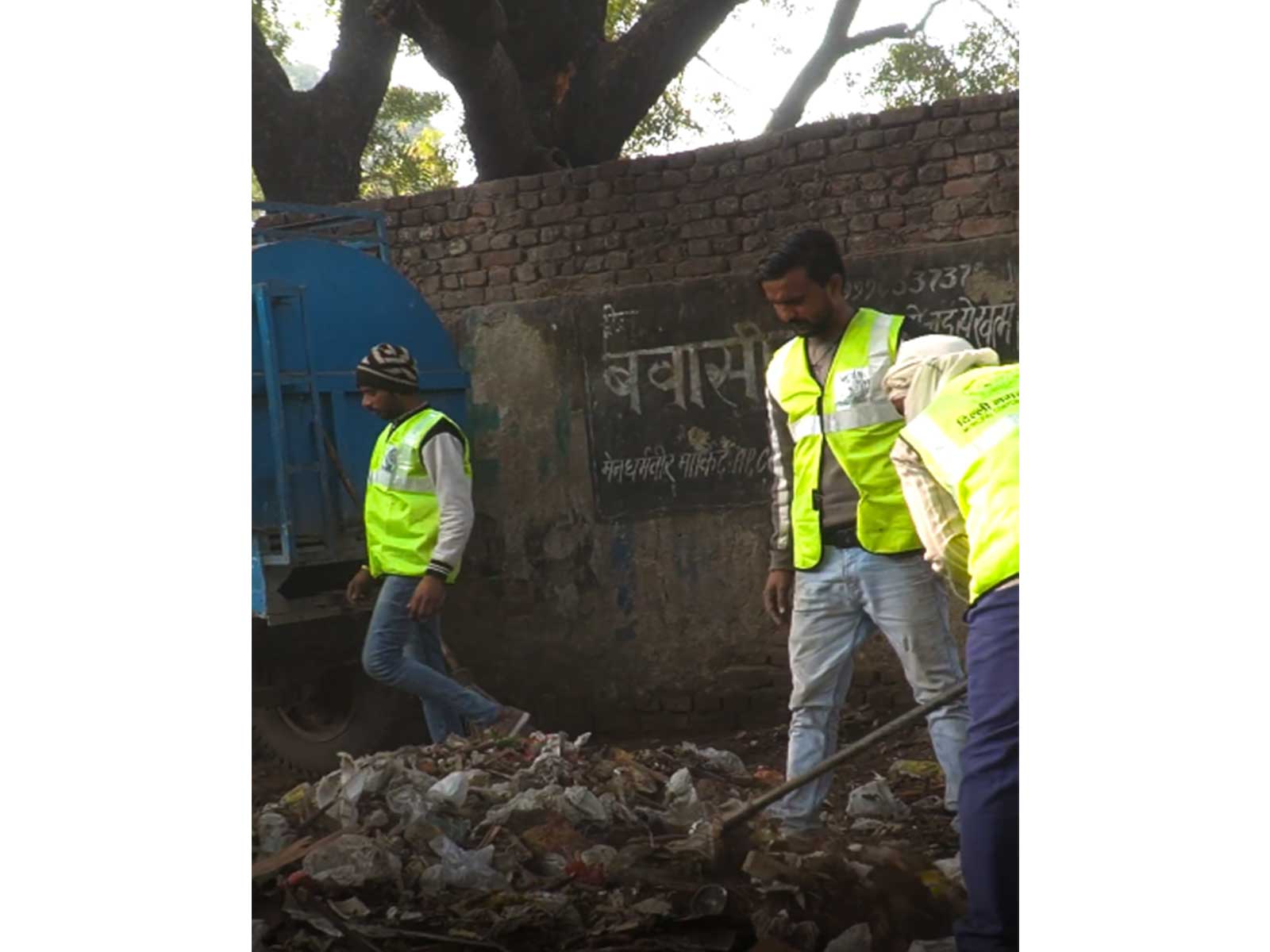MCD undertakes cleaning drives (Photo/X@MCD_Delhi)