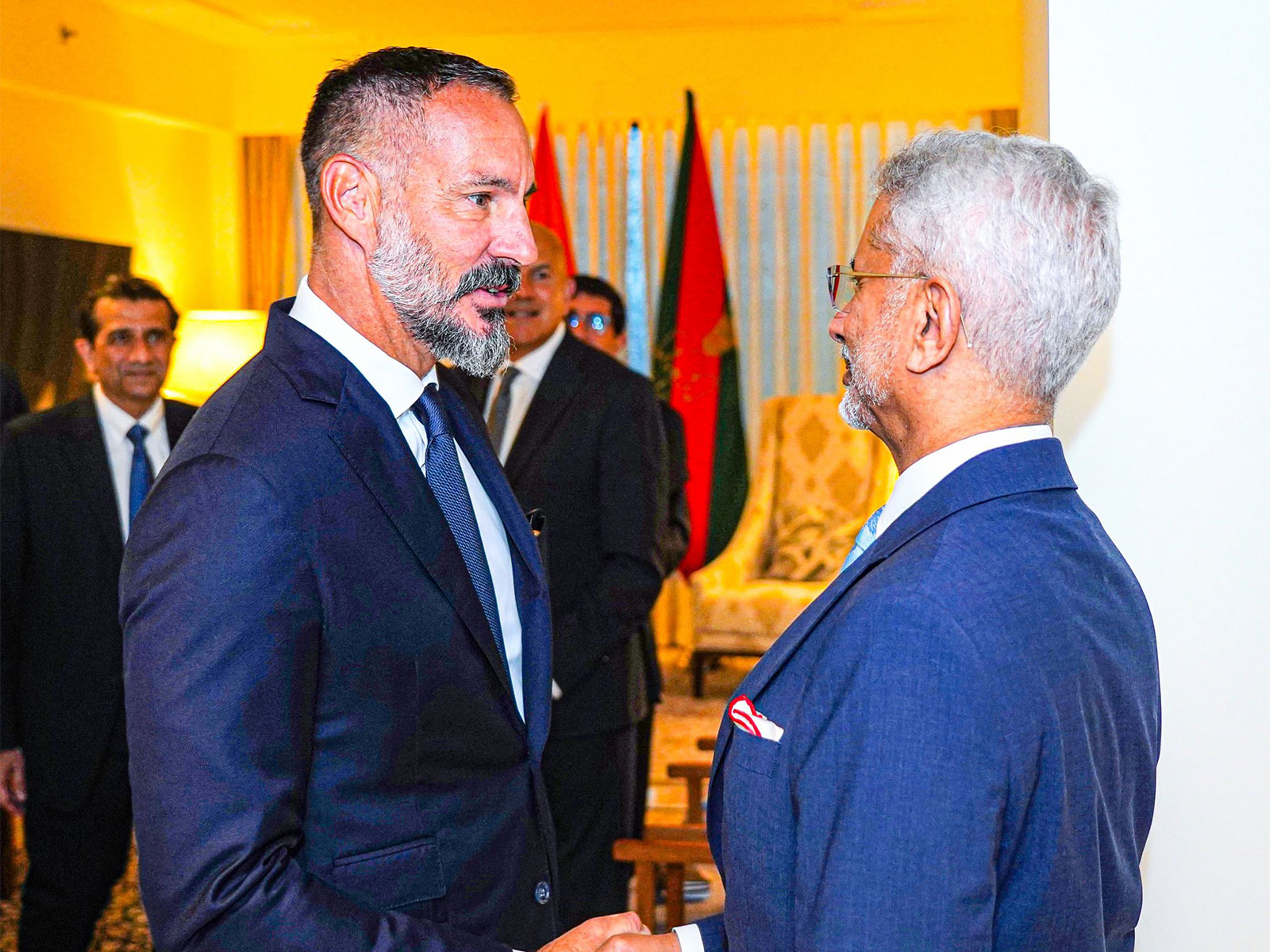 EAM S Jaishankar with Prince Rahim Aga Khan V (Photo/@DrSJaishankar)
