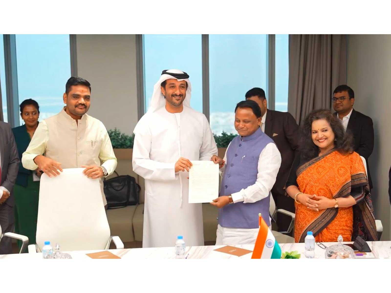 Odisha CM with UAE Cabinet Minister Abdulla Bin Touq Al Marri (Photo/Odisha Govt)