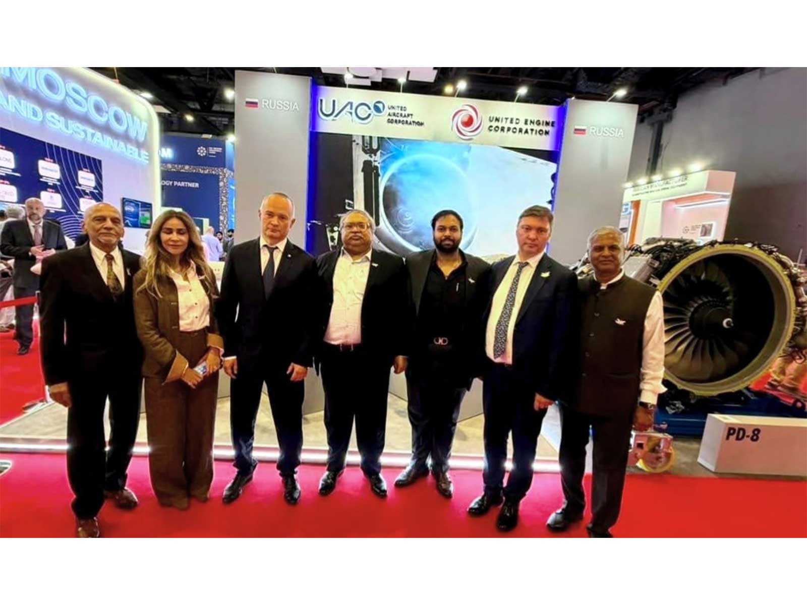 Govind Gupta, Shagun Gupta Peeyush Kumar Aggarwal, Aditya Aggarwal and others (Image Courtesy: OMKAM Aviation)