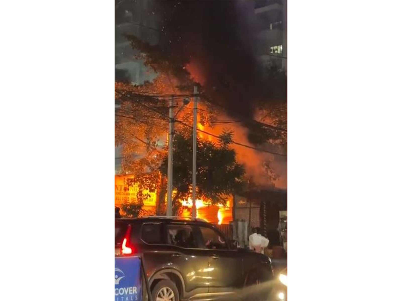 Fire breaks out at Puppalaguda (Photo/HyderabadFireOfficial)
