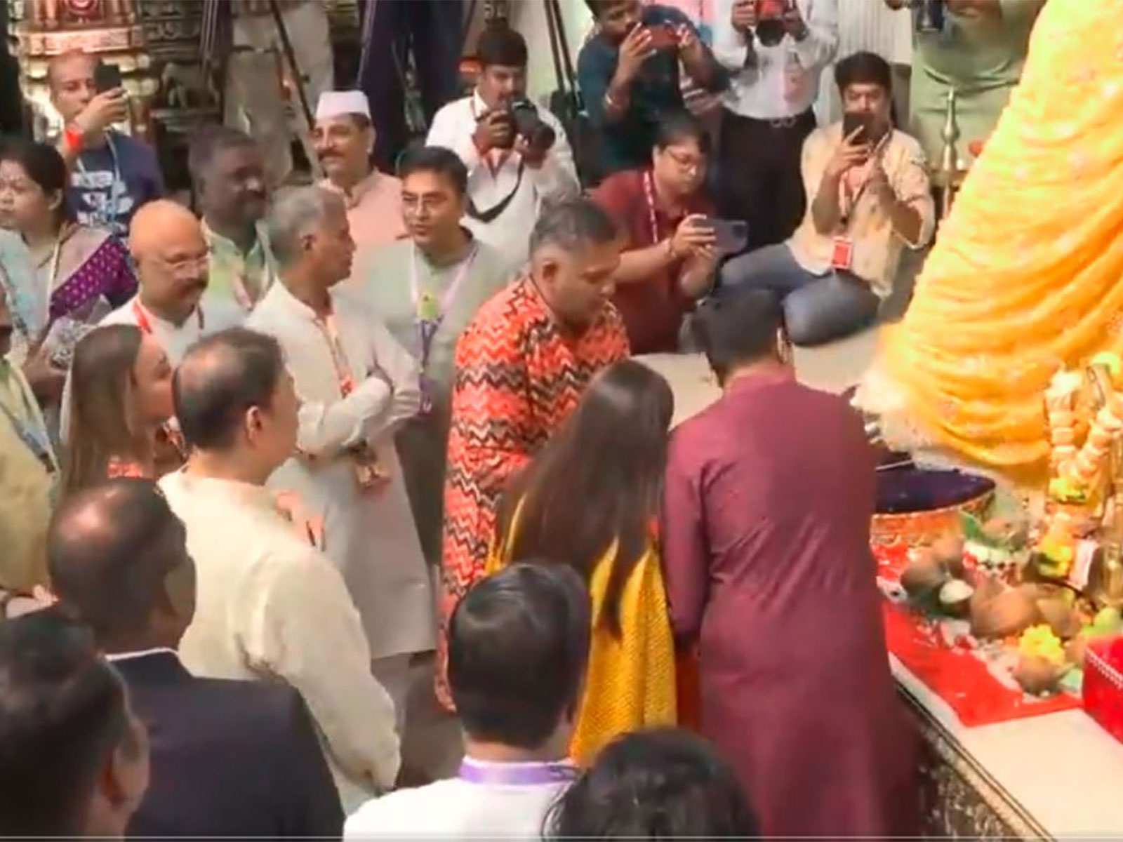 Adani family offering prayers (Photo/ANI)