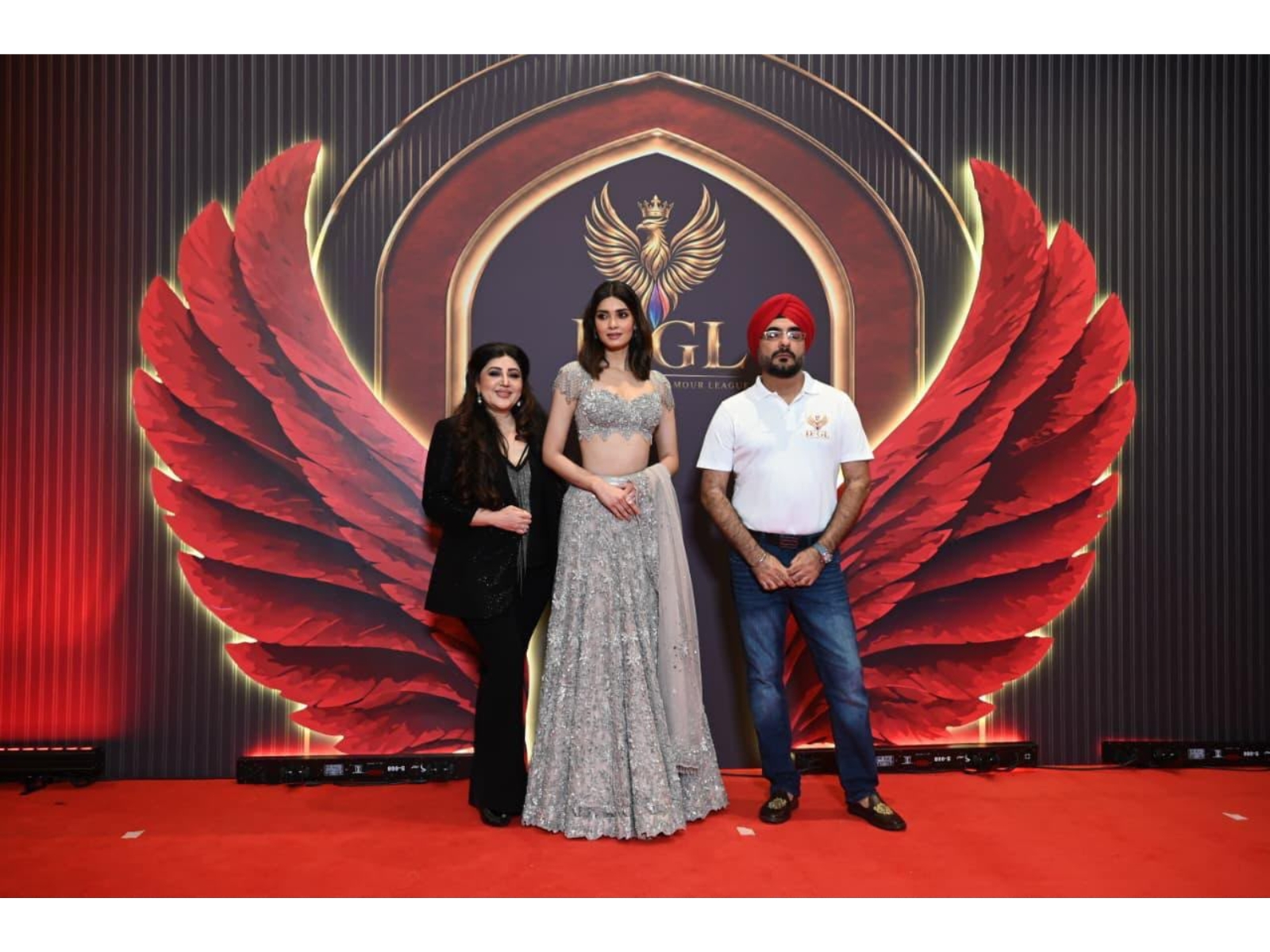Indian Fashion Glamour League (IFGL) Gala & Red Carpet Walk Celebrates Fashion, Glamour and Creative Excellence