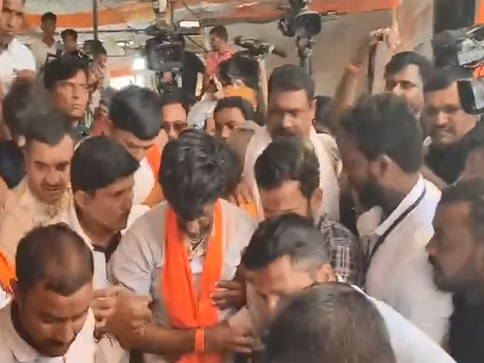 Maratha quota activist Manoj Jarange Patil (Photo/ANI)