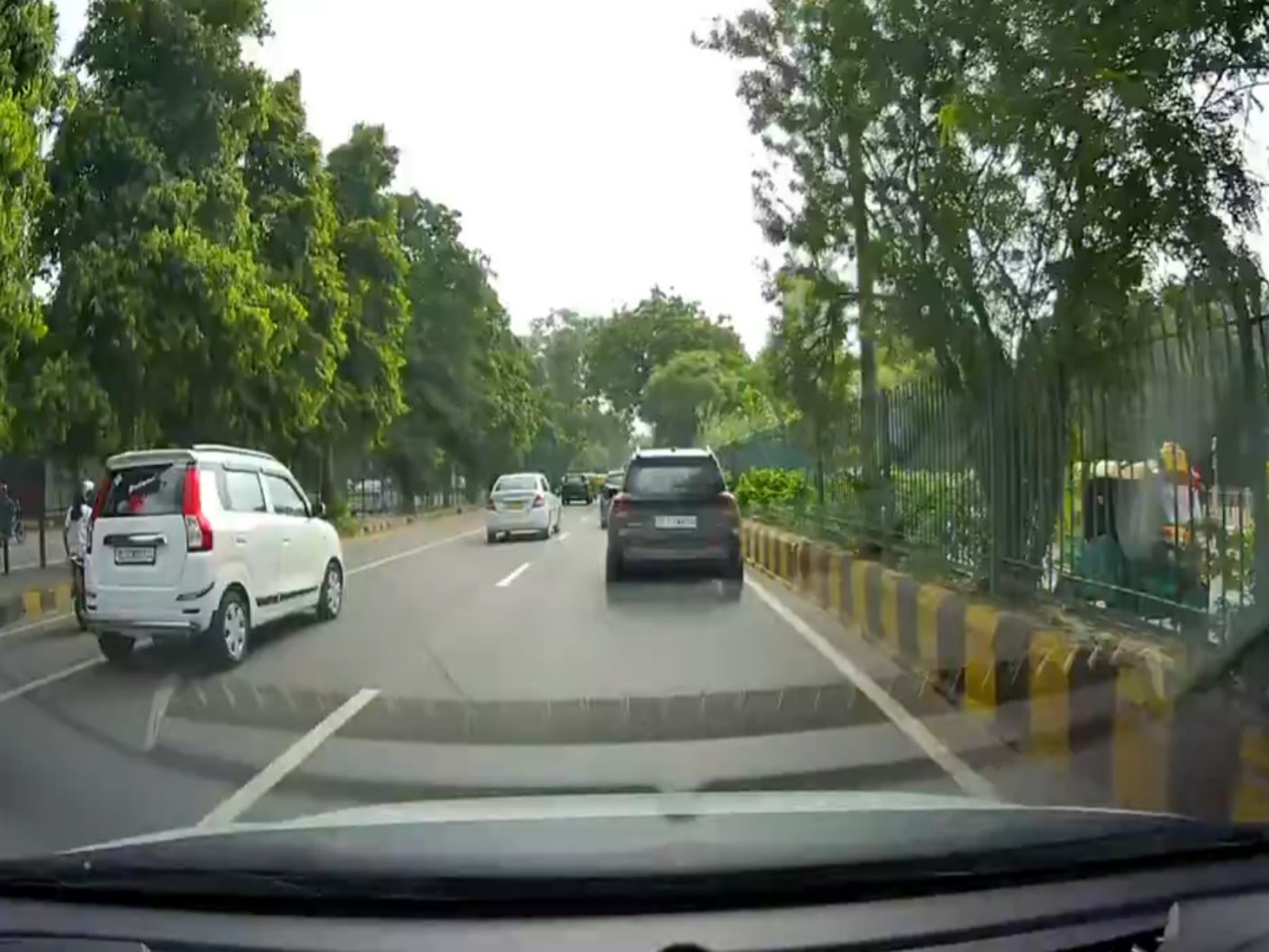 Video of alleged road rage posted by Mayank Verma (Photo/@mayankv)