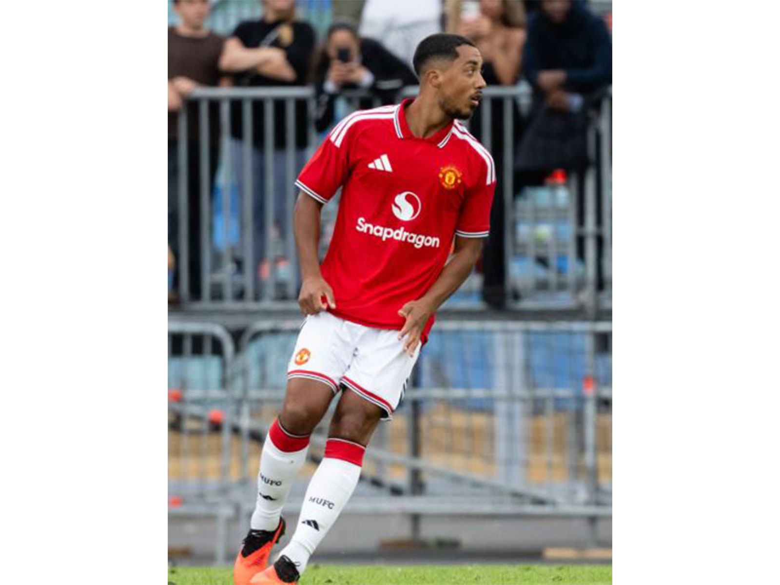 Youri Tielemans. (Photo: @manutd Instagram)