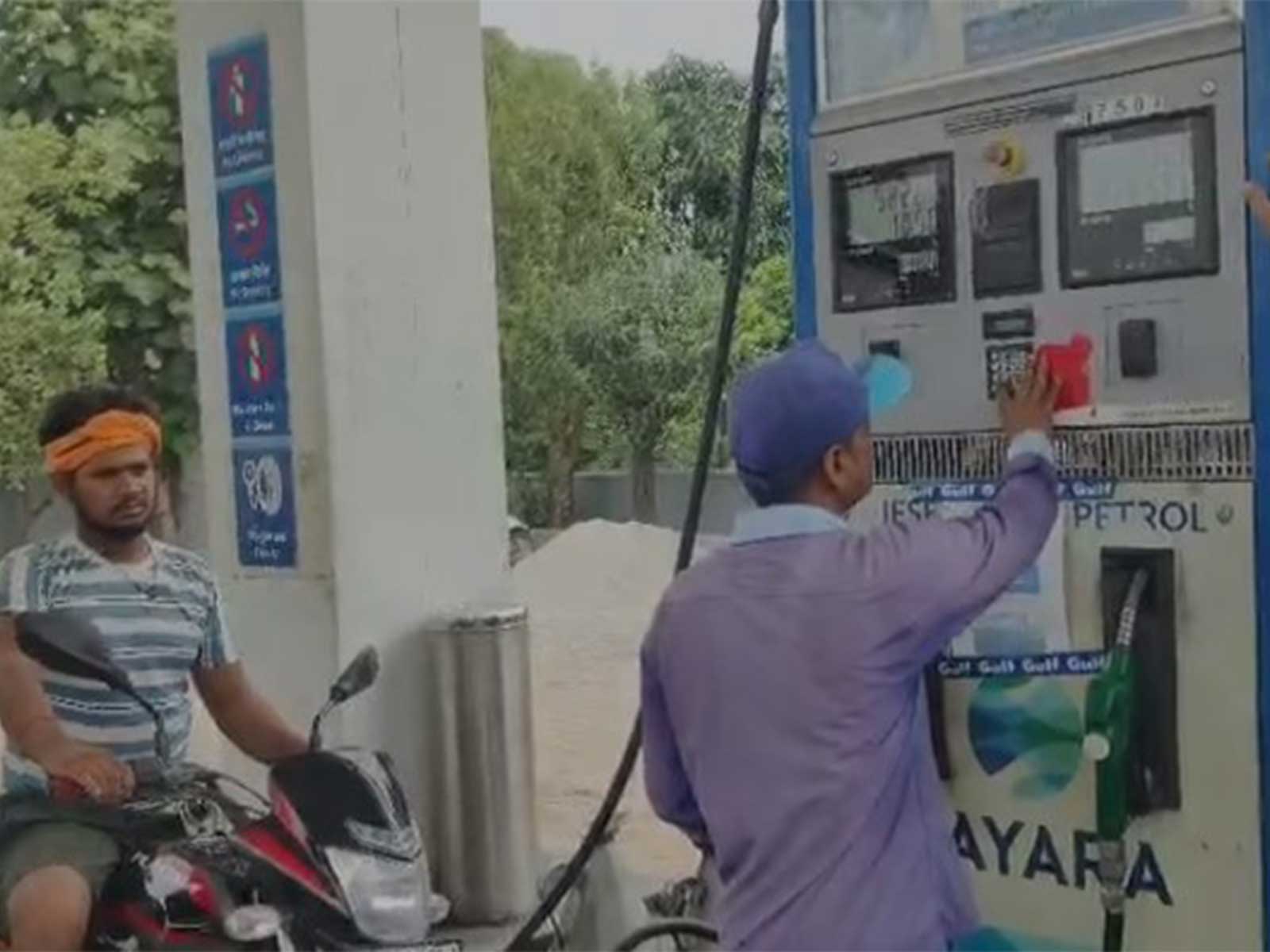 Visual from Nayara fuel station in Lucknow (Photo/ANI)