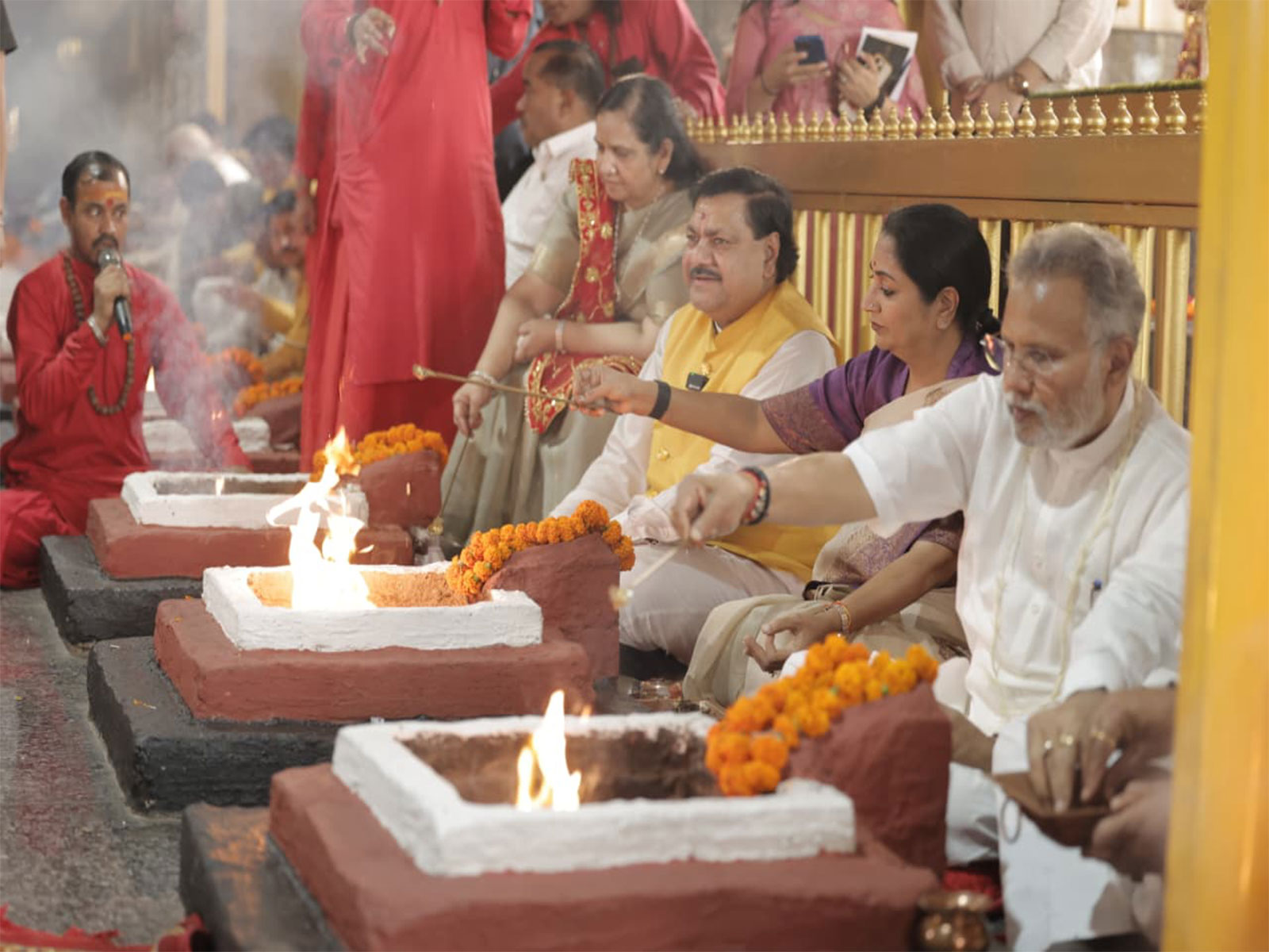 CM Rekha Gupta participates in 108-Kundiya Yajna (Photo\CMO)