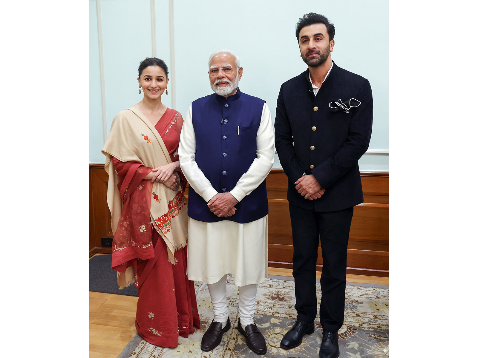 Alia Bhatt, Ranbir Kapoor with Prime Minister Modi (Photo/ANI)