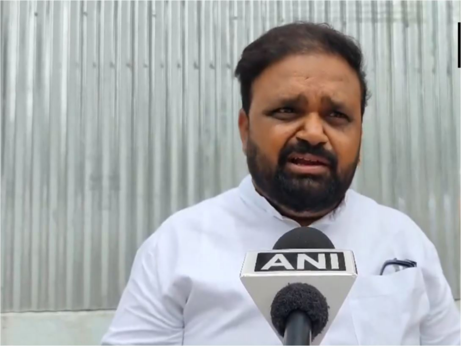 District Chief of Shiv Sena (UBT) Yuva Sena Vikram Randhave (Photo/ANI)