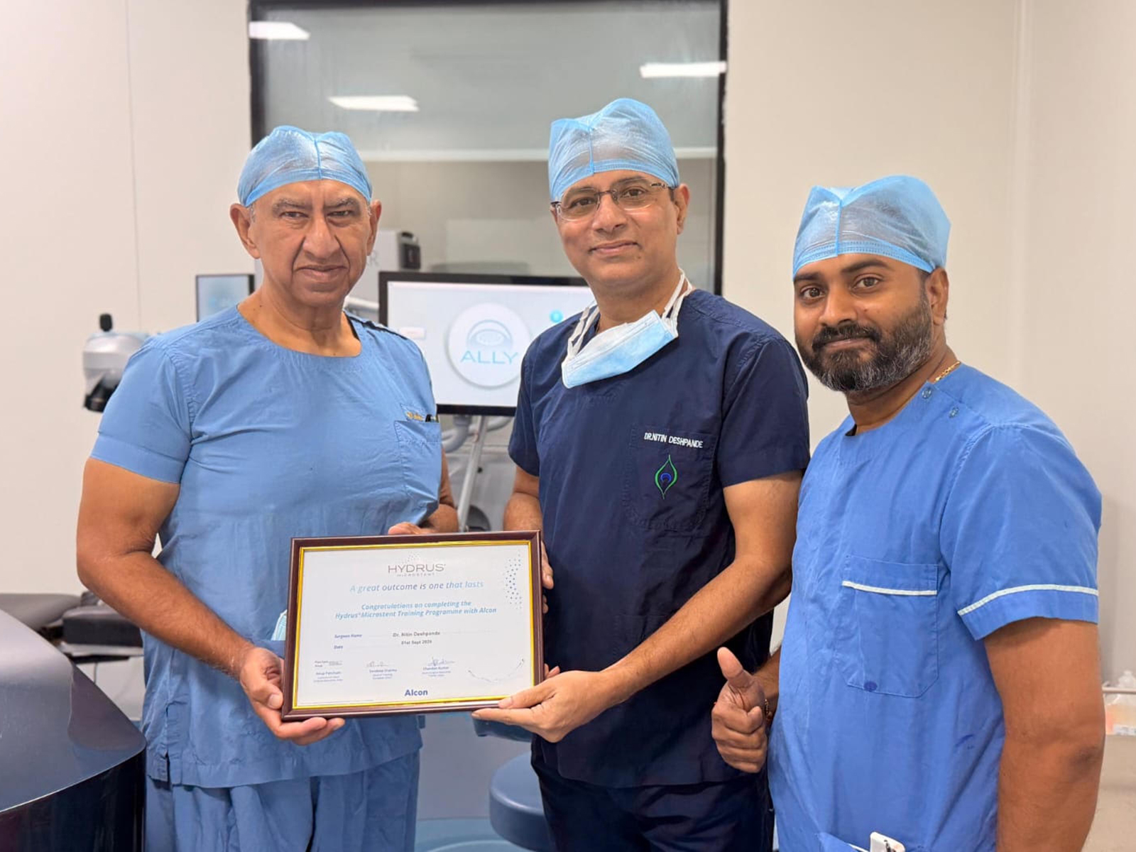 Dr. Nitin Deshpande Becomes India's First Certified Hydrus® Microstent Surgeon, Achieves Highest Number of Hydrus® Surgeries in India