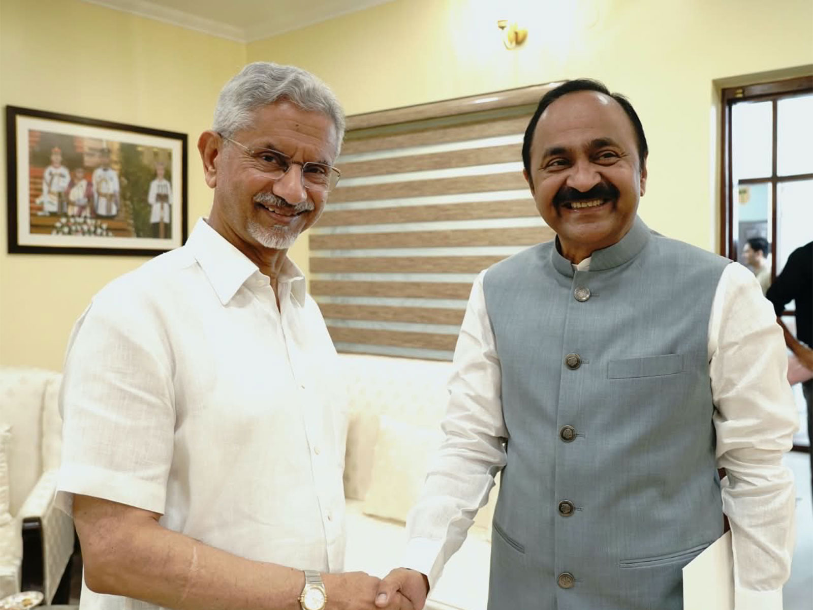 Keralam Chief Minister VD Satheesan met External Affairs Minister S Jaishankar (Photo/X@DrSJaishankar)